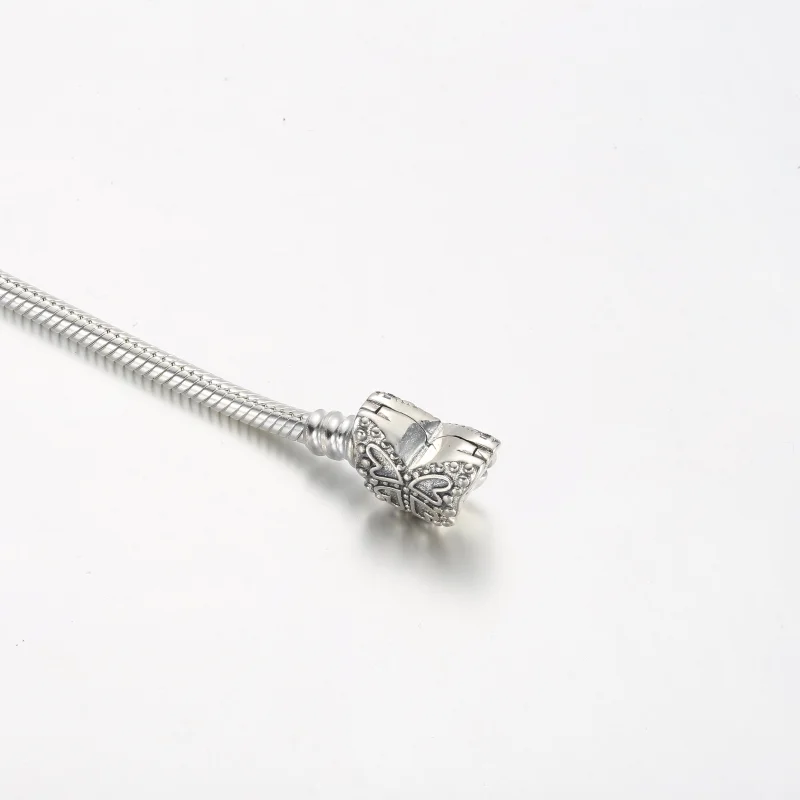 (Bild für) Pandora Moments Schmetterlingsverschluss-Schlangenketten-Armband - 590782C01 - Ansicht 5