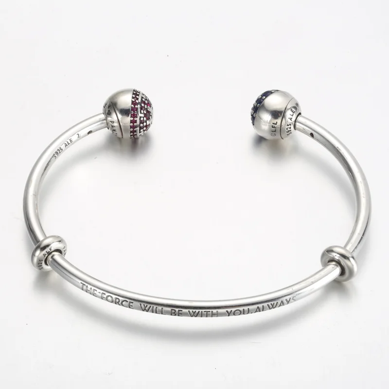 (Bild für) Pandora Moments Star Wars™ Licht- & Dunkle-Seite-Logo Offener Armreif - 591139C0 - Ansicht 3
