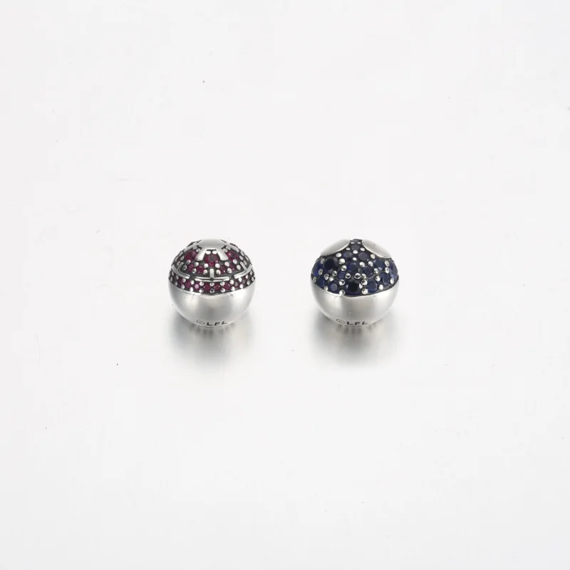 (Bild für) Pandora Moments Star Wars™ Licht- & Dunkle-Seite-Logo Offener Armreif - 591139C0 - Ansicht 5