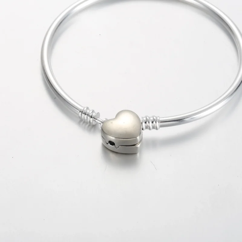 (Bild für) Pandora Moments Verschlungene Unendliche Herzen Verschluss Armband - 591064C01 - Ansicht 4