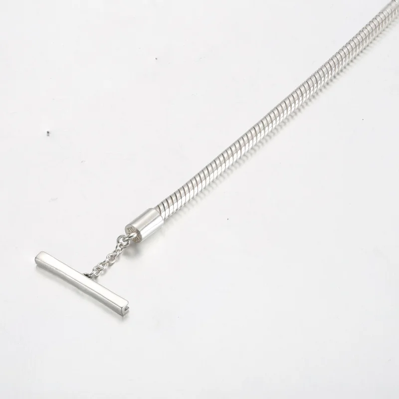 (Bild für) Pandora Moments Zweifarbiges Logo T-Bar Schlangenkettchen - 582309C00 - Ansicht 5