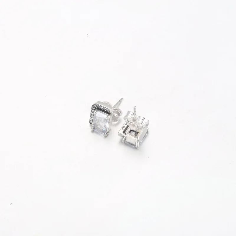 (Bild für) Pandora Rechteckige Funkelnde Halo Stecker Ohrringe - 292380C01 - Ansicht 4