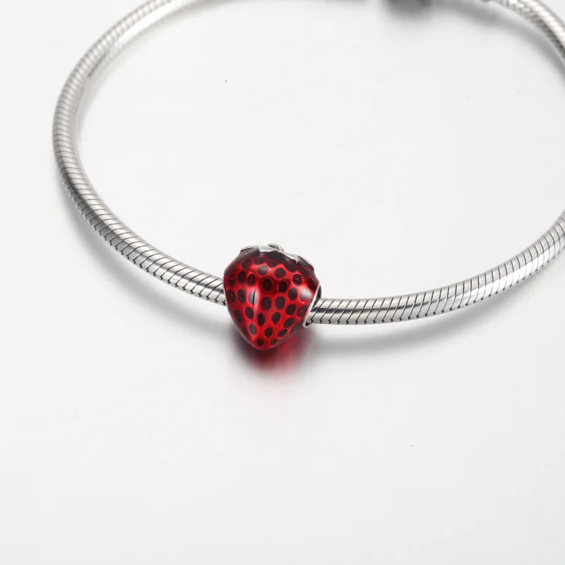 (Bild für) Pandora Seeded Strawberry Fruit Charm - 791681C01 - Ansicht 5