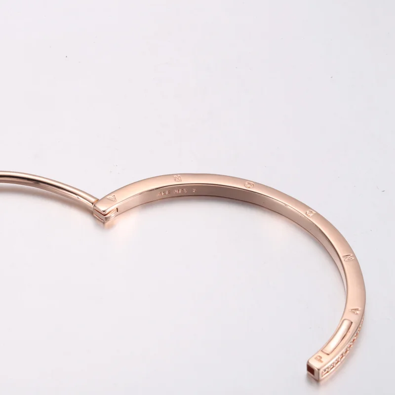 (Bild für) Pandora Signature I-D Pavé-Armband - 582313C01 - Ansicht 4