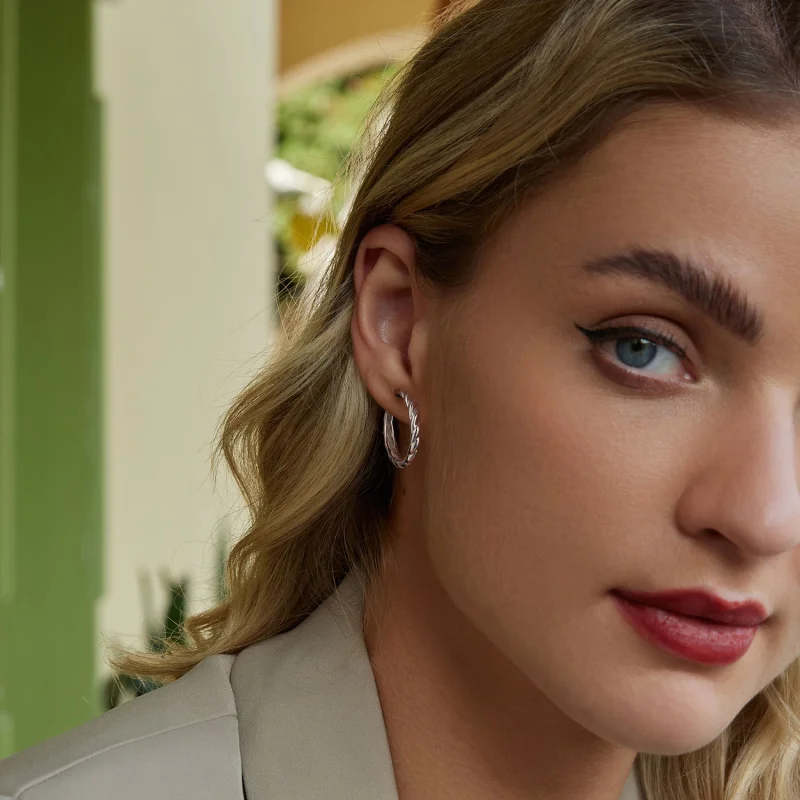 (Bild für) PANDORA Style Metallische Twist-Ohrringe - BSE1024-L - Ansicht 7