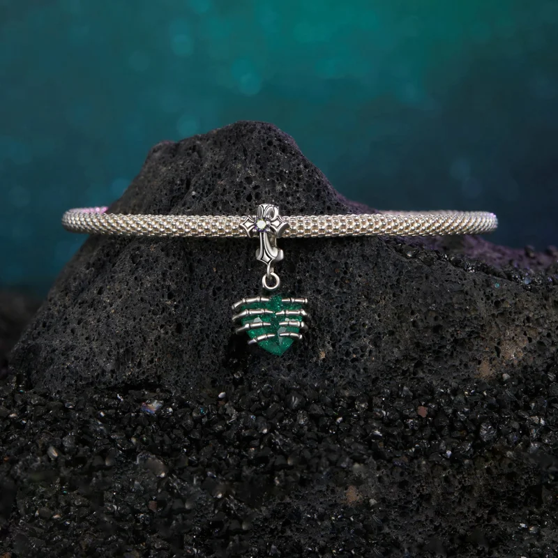 (Bild für) PANDORA Stil Totenkopf-Herz-Anhänger - BSC1061 - Ansicht 4
