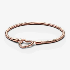 (Bild für) Pandora Moments Herz-Verschluss-Schlangenketten-Armband - 582257C00