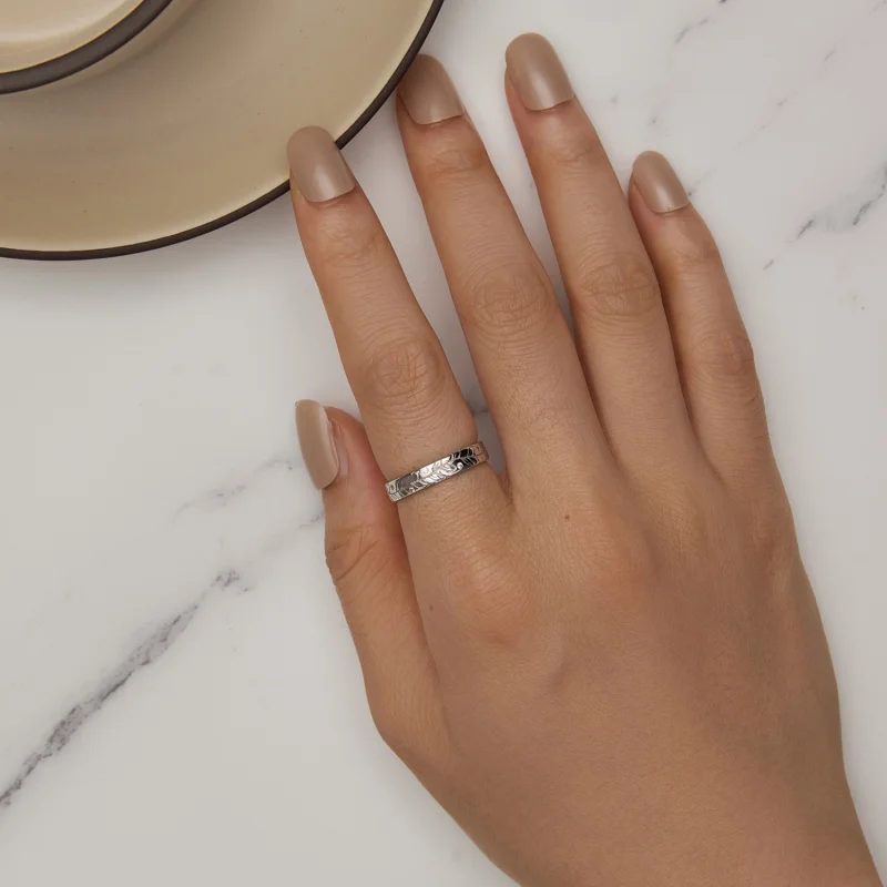 (Bild für) Einfacher Ring mit süßen Herbstblättern im Pandora-Stil - BSR444 - Ansicht 5
