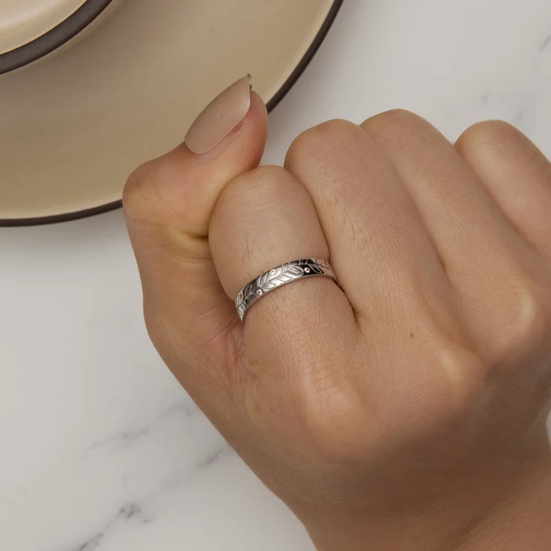 (Bild für) Einfacher Ring mit süßen Herbstblättern im Pandora-Stil - BSR444 - Ansicht 6