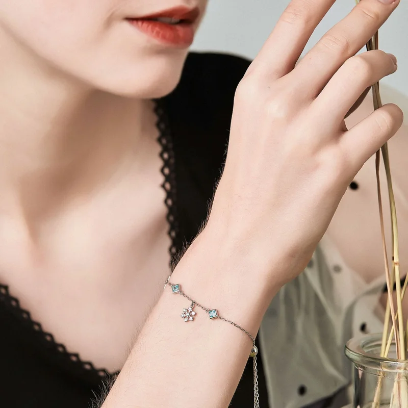 (Bild für) Silbernes tanzendes Schneeflocken-Armband im Pandora-Stil - BSB001 - Ansicht 6