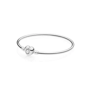 (Bild für) PANDORA Moments Silber Armreif mit Logo und Herzverschluss - 596268