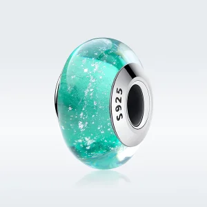 (Bild für) Charm-Anhänger aus grünem Muranoglas im Pandora-Stil - SCZ021