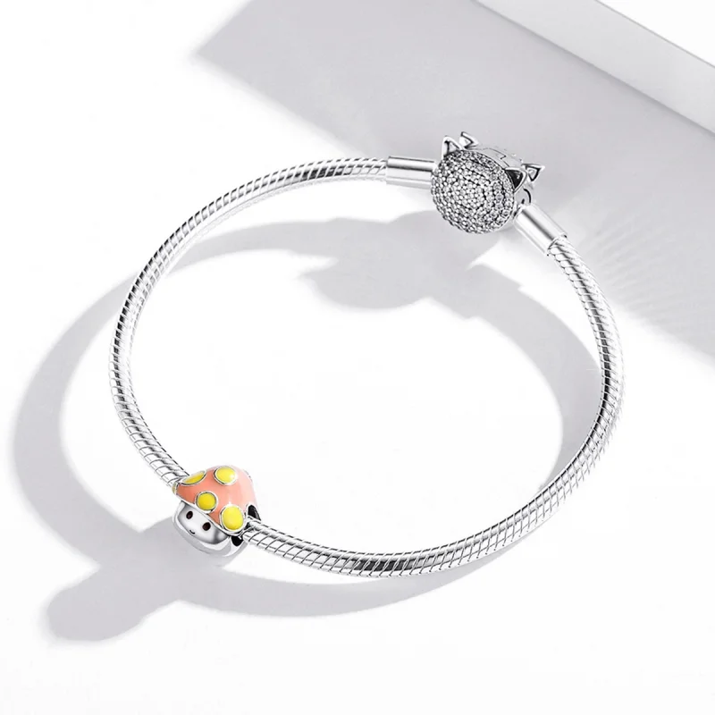 (Bild für) Charm-Anhänger „Bunte kleine Pilze“ im Pandora-Stil aus Silber - SCC1853 - Ansicht 3