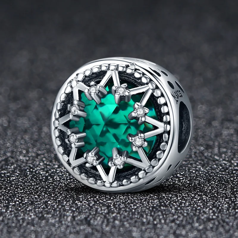 (Bild für) Romantischer Silber-Charm mit Smaragd-Schneeflocken im Pandora-Stil - SCC308 - Ansicht 2