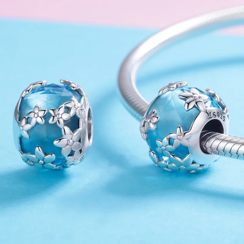 (Bild für) Silberner Aquamarin-Charm „Daisy's Confession“ im Pandora-Stil - SCC878 - Ansicht 4