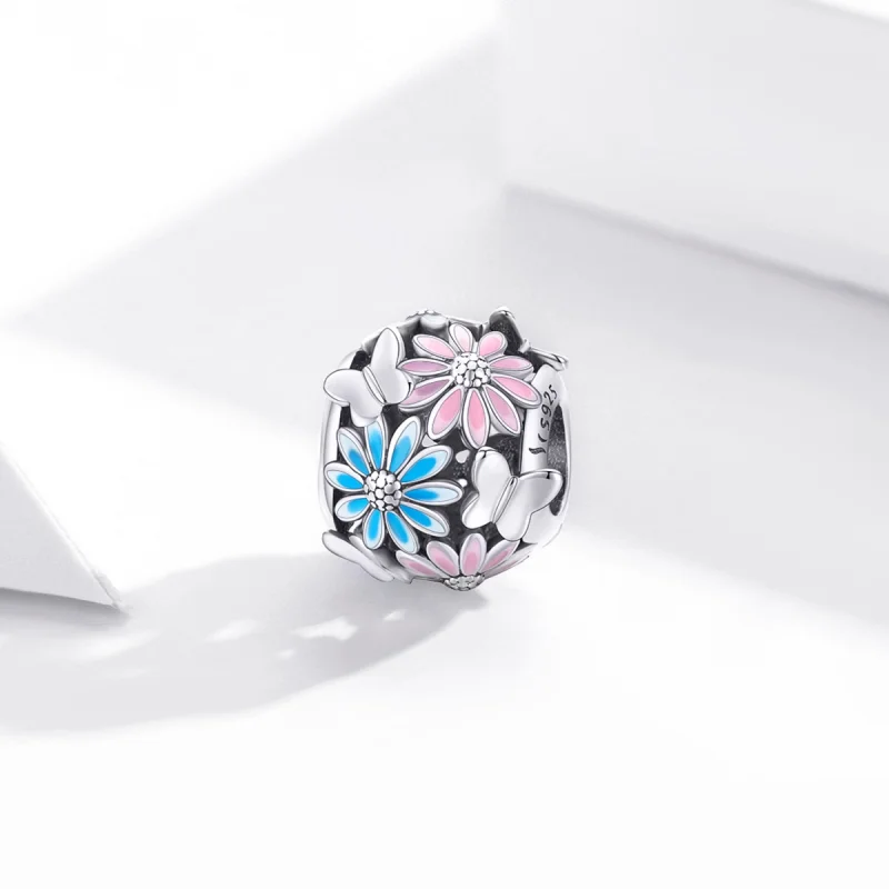 (Bild für) Silberner Charm mit hellen Gänseblümchen im Pandora-Stil - SCC1837 - Ansicht 2
