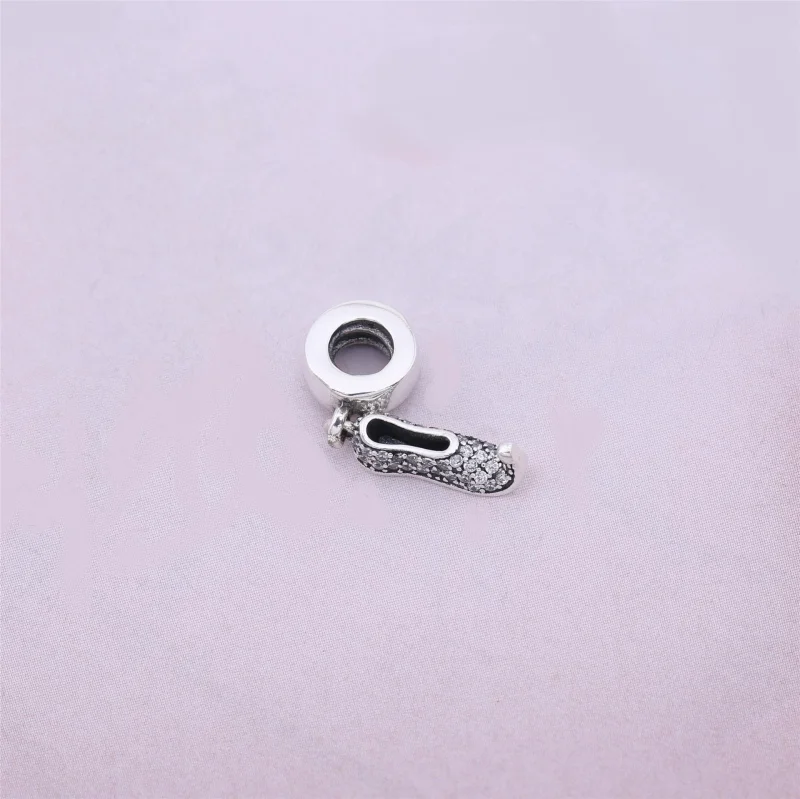 (Bild für) Disney, PANDORA Jasmine's Sparkling Slipper-Anhänger - 791790MCZ - Ansicht 3
