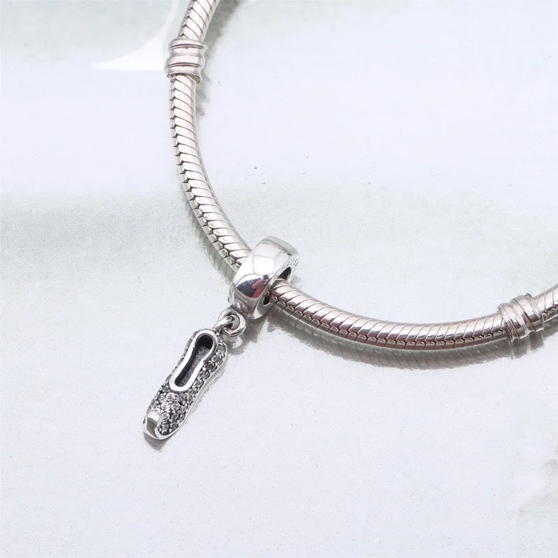 (Bild für) Disney, PANDORA Jasmine's Sparkling Slipper-Anhänger - 791790MCZ - Ansicht 4
