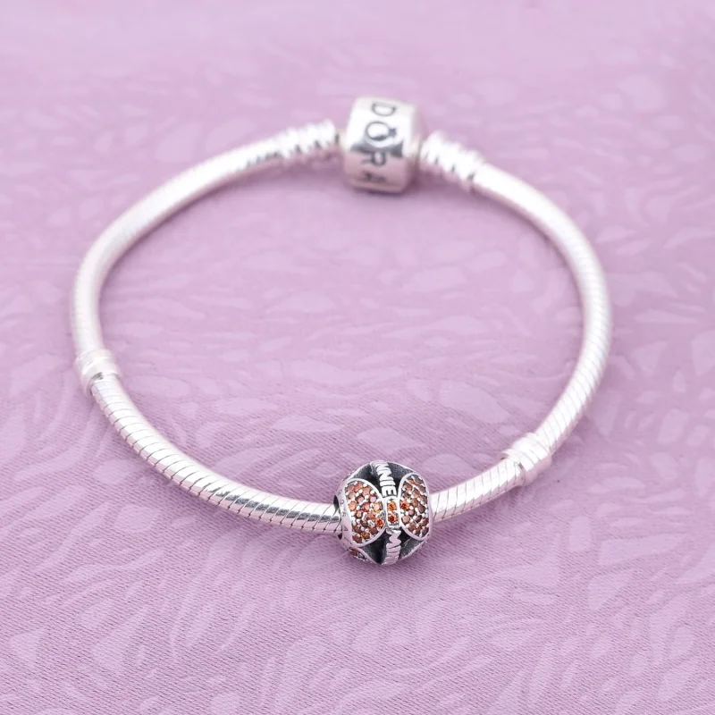 (Bild für) Disney, PANDORA Minnie Mouse „Minnie's Sparkling Bow“-Charm - 7501055880562P - Ansicht 2
