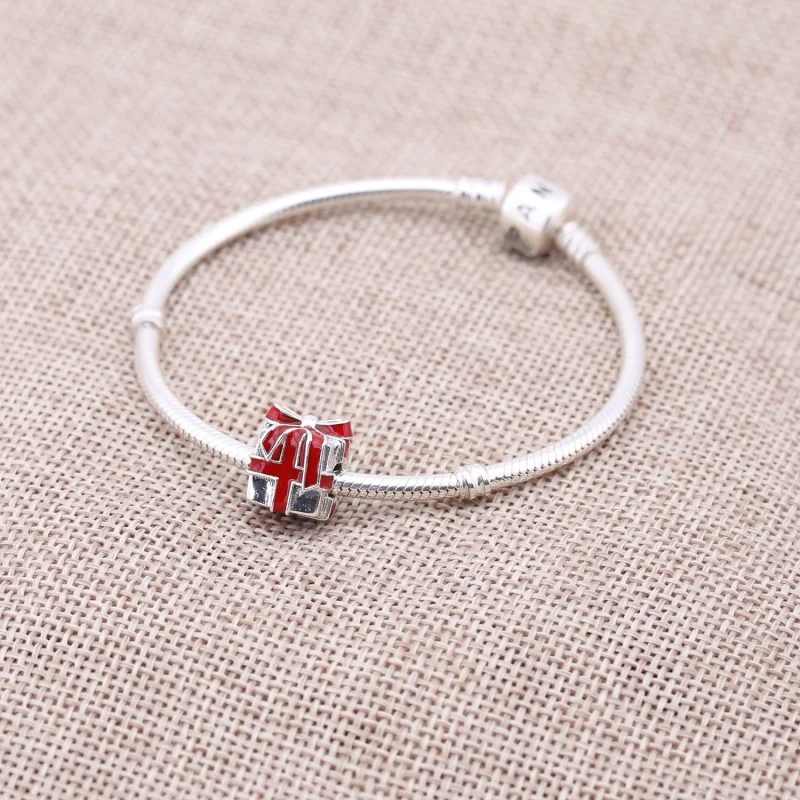 (Bild für) PANDORA, alles verpackt in einem Pandora-Charm - 791132EN24 - Ansicht 3