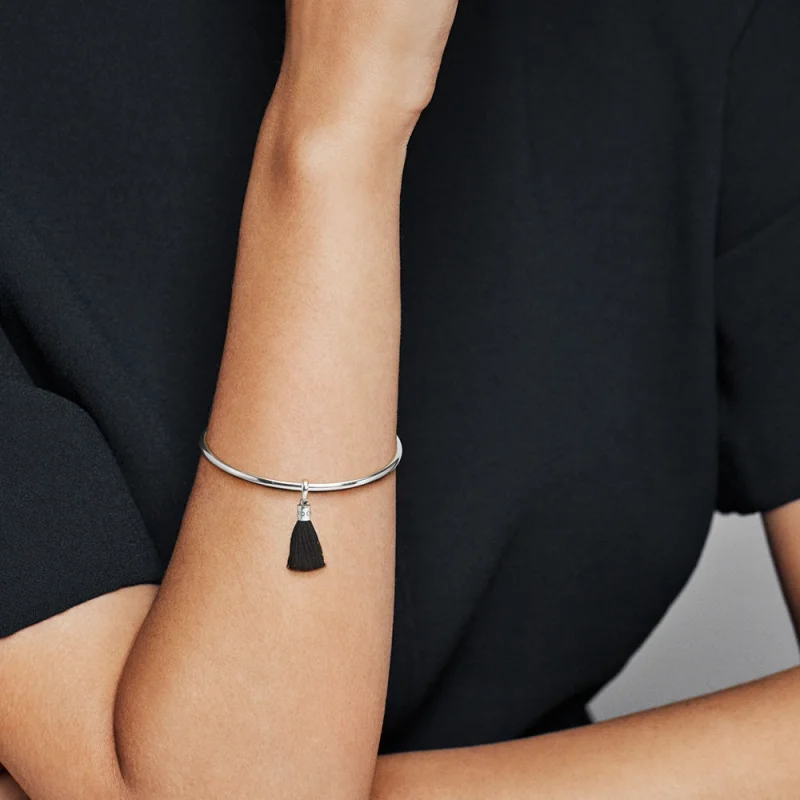 (Bild für) PANDORA Anhänger mit Quasten aus schwarzem Stoff - 797212CBK - Ansicht 3
