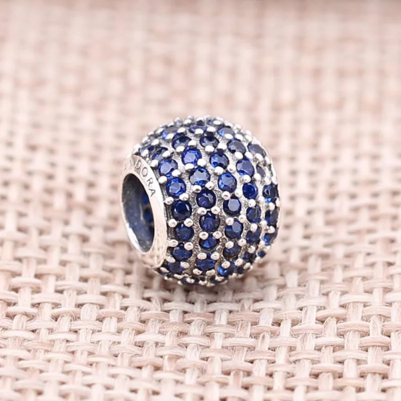 (Bild für) PANDORA Blauer Pavé-Kugel-Charm - 791051NCB - Ansicht 2