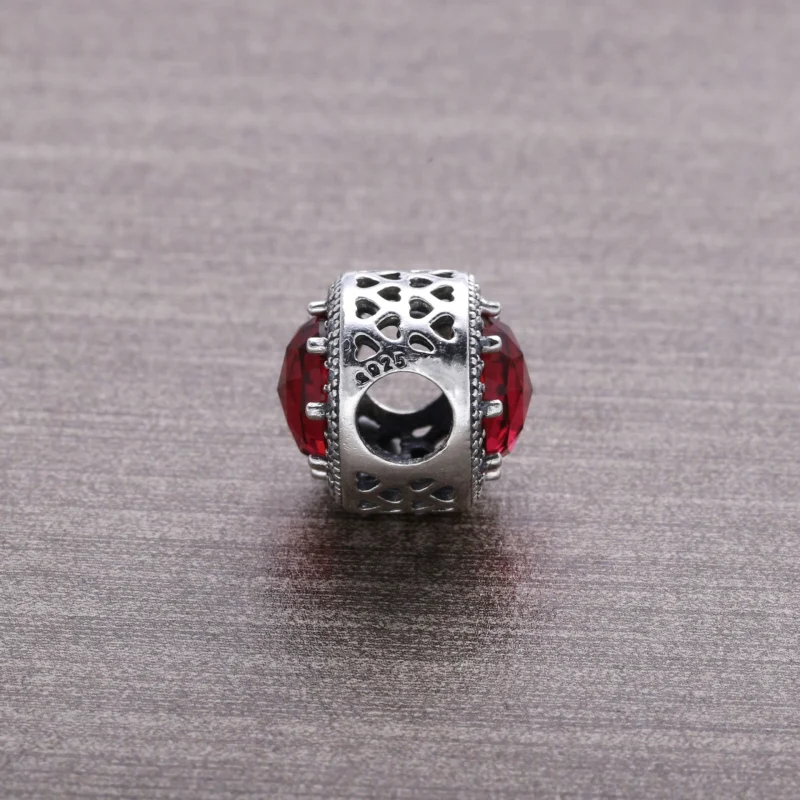 (Bild für) PANDORA Cerise Radiant Hearts Charm - 791725NCC - Ansicht 5