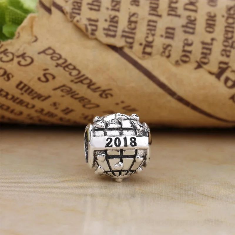 (Bild für) PANDORA Club Charm 2018 - 796602D - Ansicht 2