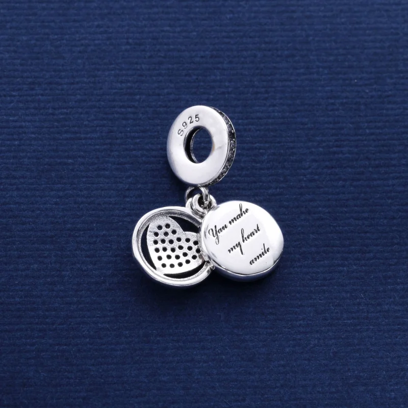 (Bild für) PANDORA Devoted Heart, rosa Emaille-Charm mit klarem CZ - 792149EN24 - Ansicht 3