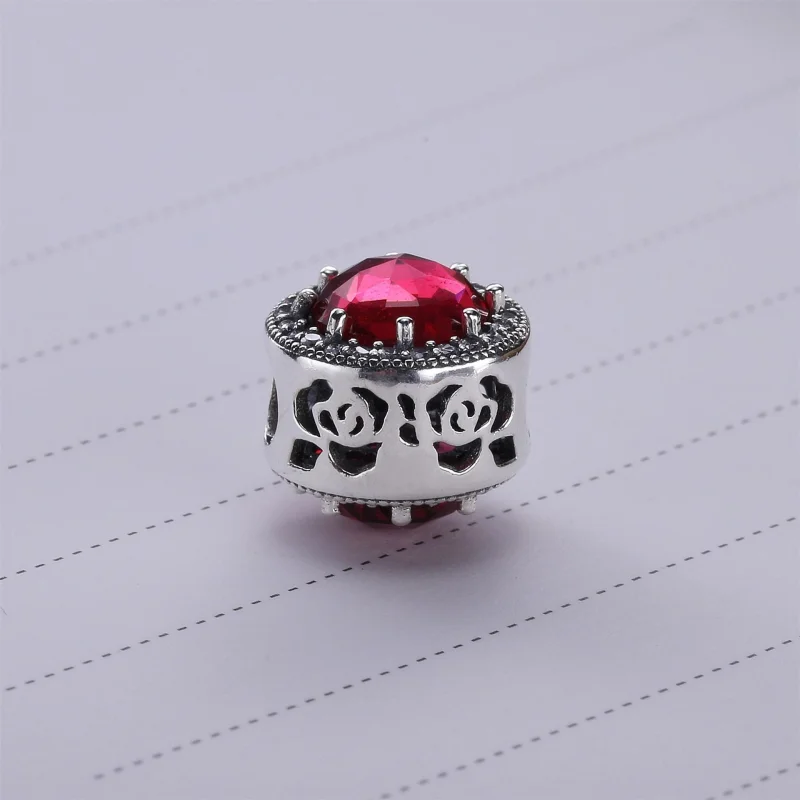 (Bild für) PANDORA Disney Belle's Radiant Rose Cerise Crystals Cu Charm - 792140ncc - Ansicht 2