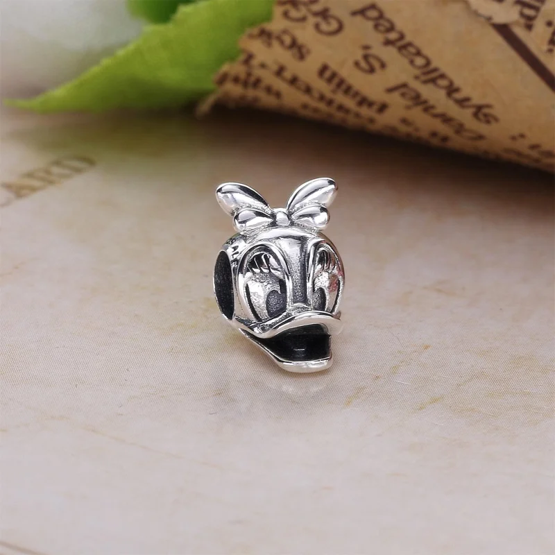(Bild für) PANDORA Disney Gänseblümchen-Enten-Portrait-Charm - 792137 - Ansicht 2