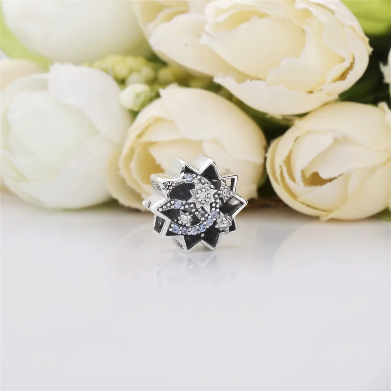(Bild für) PANDORA Disney, „When You Wish Upon A Star“-Charm, hellblaue Emaille und Kristal - Ansicht 2