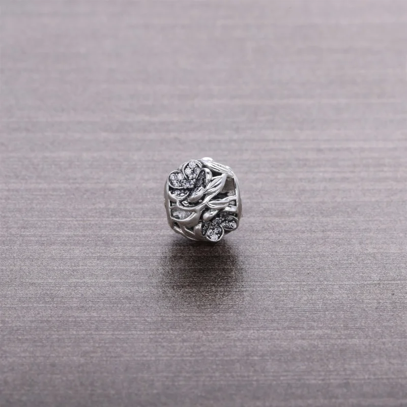 (Bild für) PANDORA Durchbrochener Pavé-Blumenanhänger - 791419CZ - Ansicht 4
