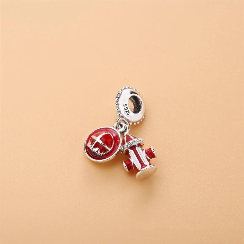 (Bild für) PANDORA Firefighter Essentials-Anhänger, klare CZ und gemischte Emaille - 797632 - Ansicht 2