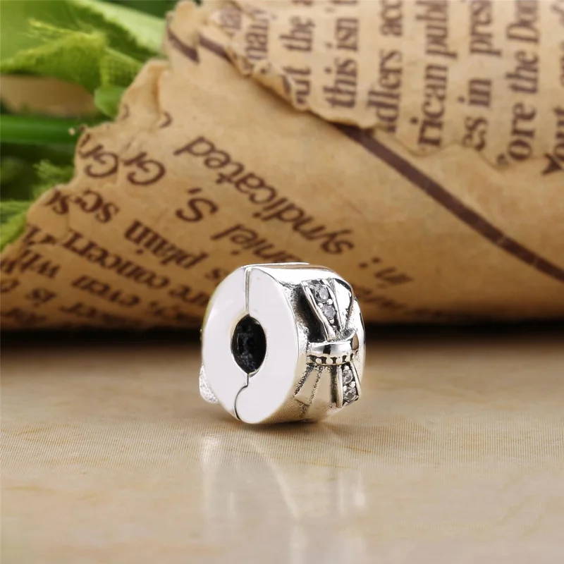 (Bild für) PANDORA Glänzender Schleifenclip, klare CZ - 797304CZ - Ansicht 2