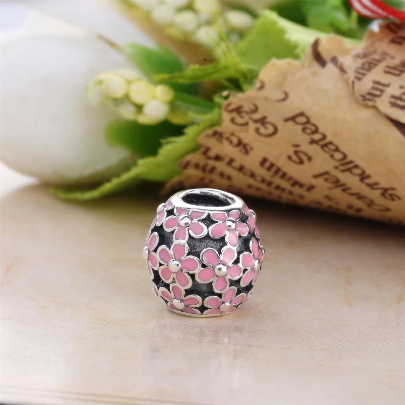 (Bild für) PANDORA Gänseblümchen-Wiesen-Charm - 791494EN12B - Ansicht 4