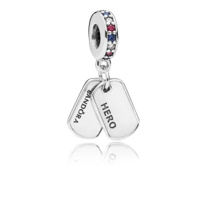 (Bild für) PANDORA Hero Dog Tag Anhänger, mehrfarbige CZ und blaue Kristalle - 797659CZRMX
