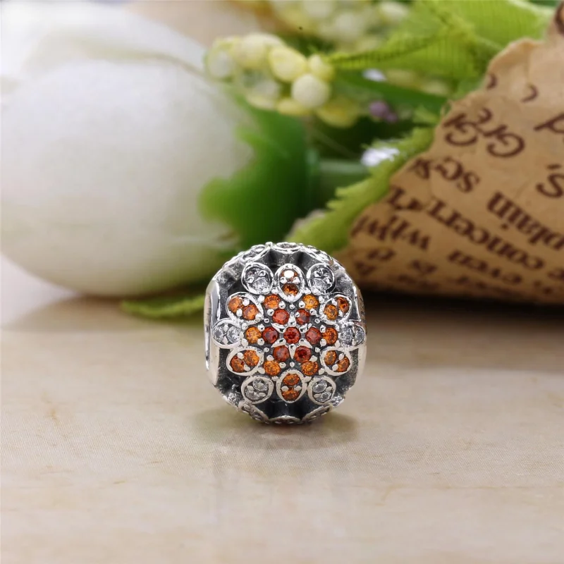 (Bild für) PANDORA Kristallisierter Schneeflocken-Charm - 791760NBLMX - Ansicht 4