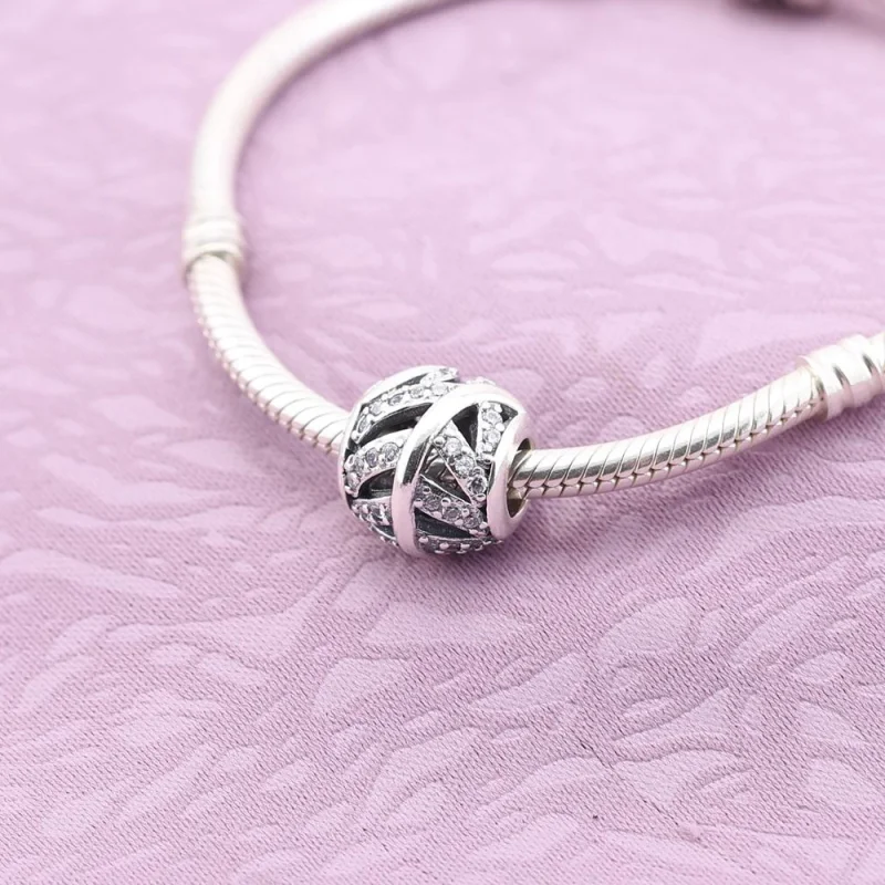 (Bild für) PANDORA Leicht wie eine Feder, klarer Cz-Charm - 791186CZ - Ansicht 2