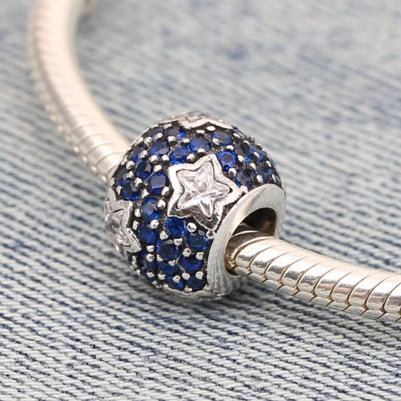 (Bild für) PANDORA Mitternachtsblauer Pavé-Sterne-Charm - 791382CZ - Ansicht 2