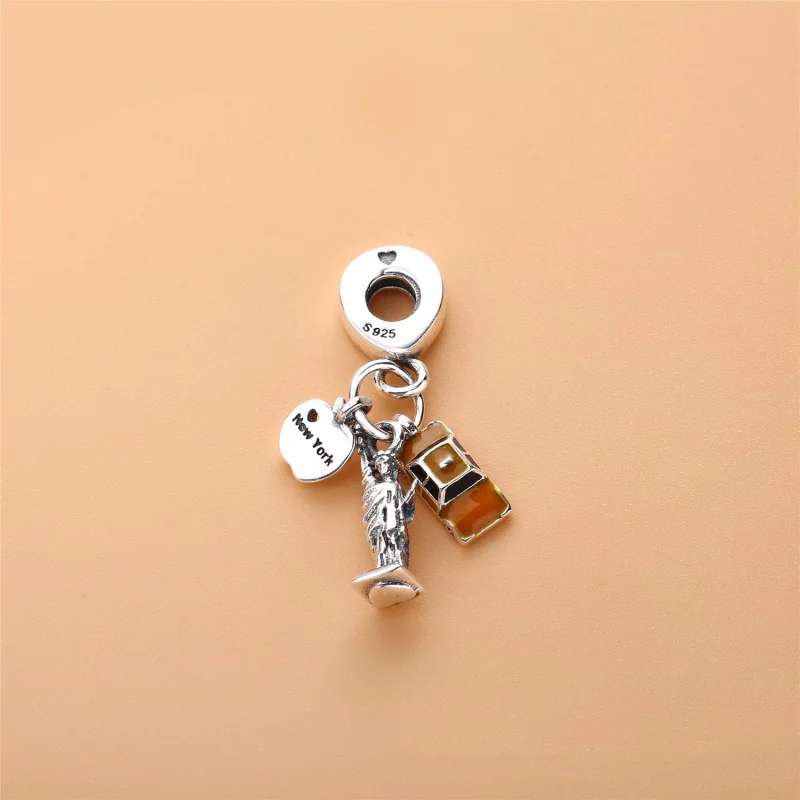(Bild für) PANDORA New York Highlights Dangle Charm, schwarze und gelbe Emaille - 797198ENM - Ansicht 2