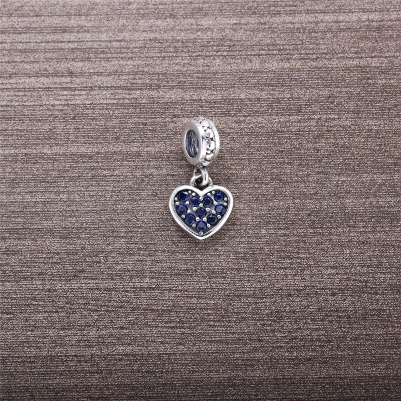 (Bild für) PANDORA Pavé-Herz-Anhänger, schwarzer Kristall - 791023NCK - Ansicht 2