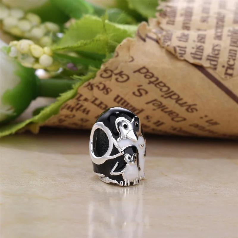 (Bild für) PANDORA Pinguin-Familien-Charm, schwarze Emaille - 791404EN60 - Ansicht 3
