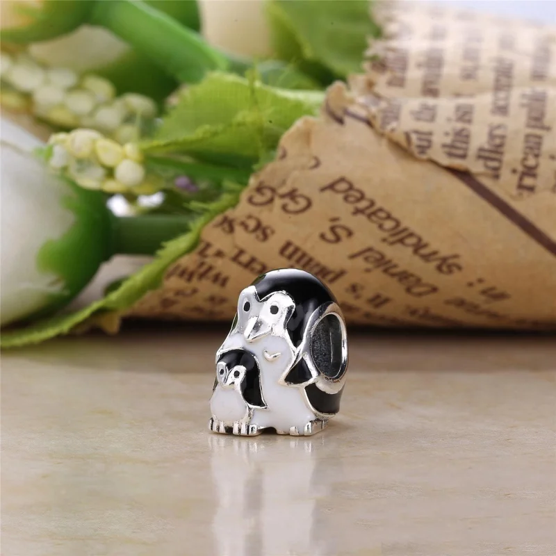 (Bild für) PANDORA Pinguin-Familien-Charm, schwarze Emaille - 791404EN60 - Ansicht 4