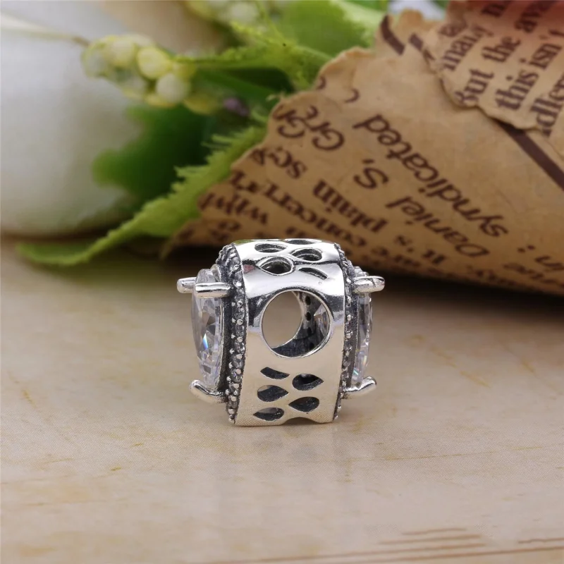 (Bild für) PANDORA Radiant Teardrop Clear CZ Charm - 796245CZ - Ansicht 3