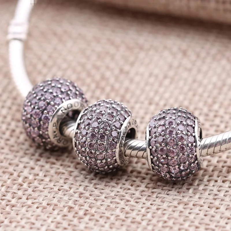 (Bild für) PANDORA Roter Pavé-Kugel-Charm - 791051CZR - Ansicht 3
