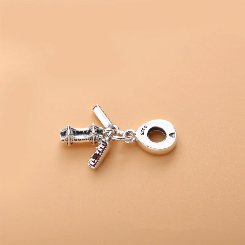(Bild für) PANDORA San Francisco Highlights Dangle Charm, rote Emaille - 797218EN09 - Ansicht 3