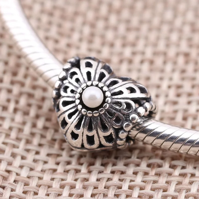 (Bild für) PANDORA Vintage Herz, weißer Perlenanhänger - 750822P - Ansicht 3