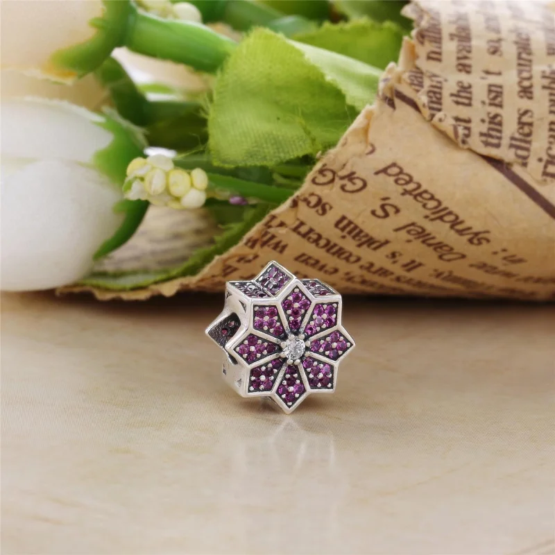 (Bild für) PANDORA Weihnachtsstern-Charm, roter klarer CZ - 791989CZR - Ansicht 2