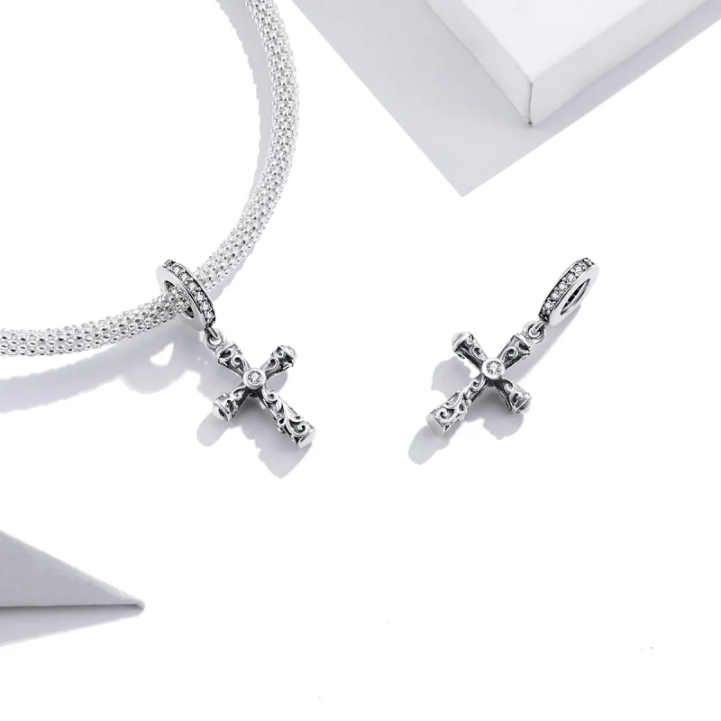 (Bild für) Silberner Vintage-Kreuz-Anhänger im Pandora-Stil - BSC313 - Ansicht 4